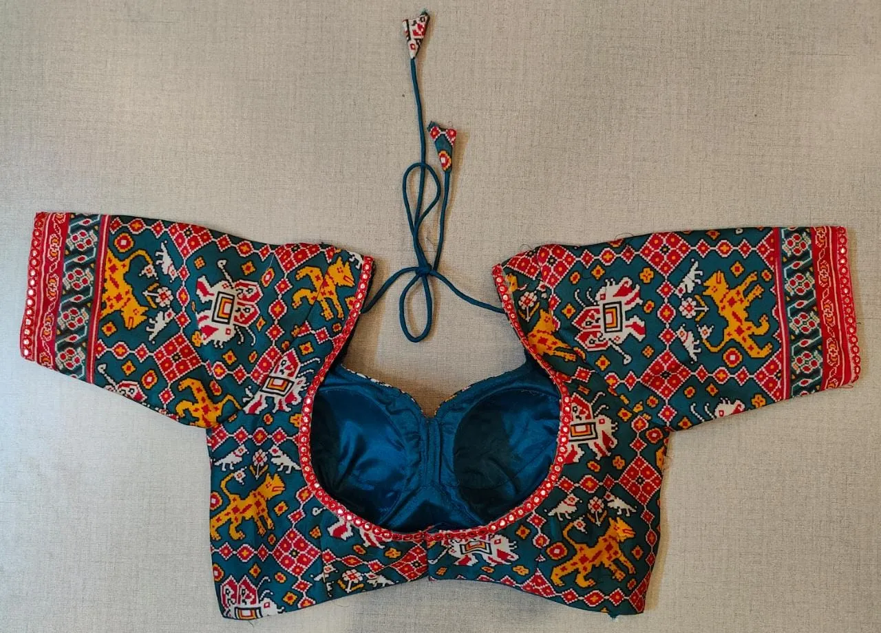 50w330-RO Navy & Red Kalamkari Printed Saree Blouse