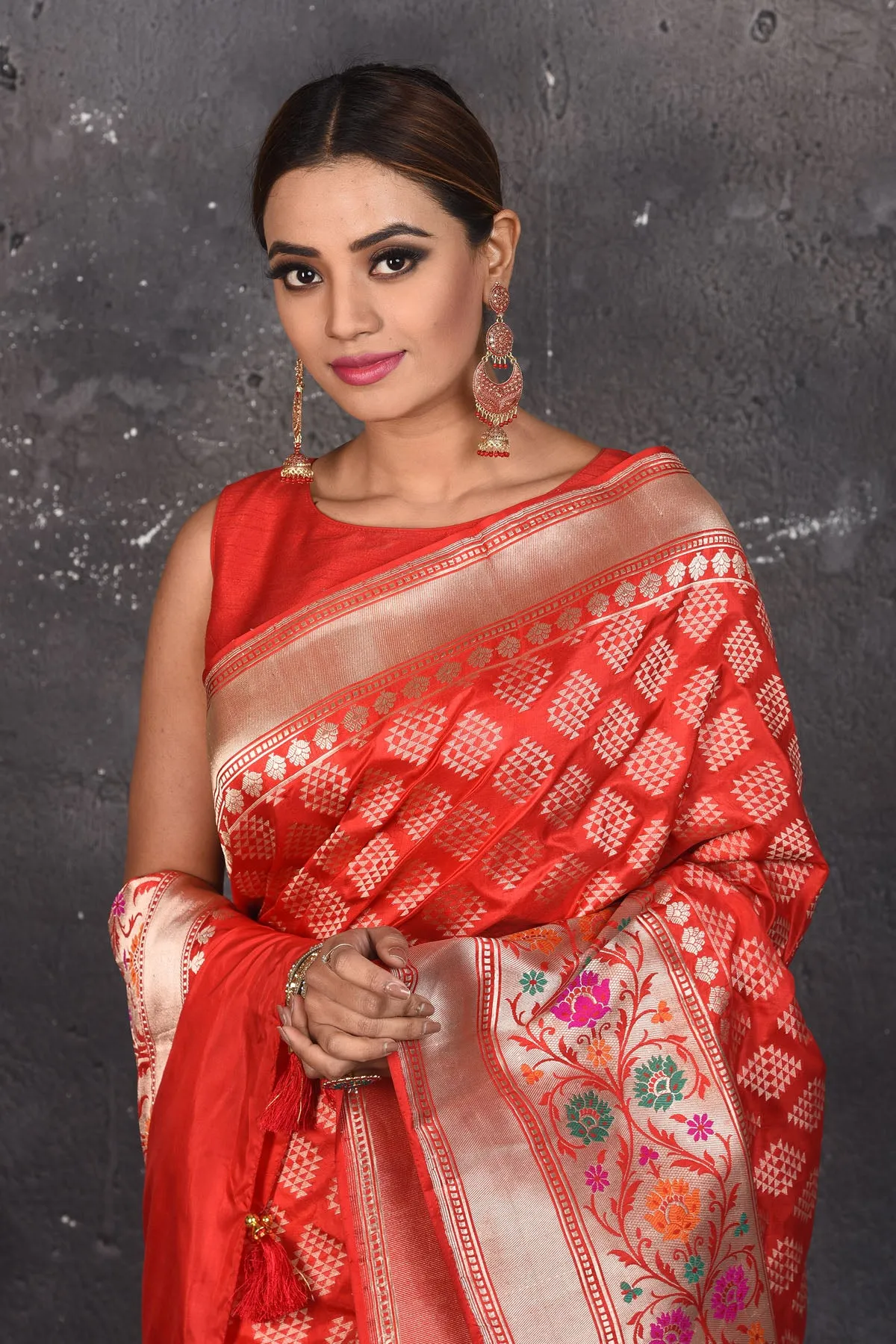 90N110 Coral Red Silk Brocade Handloom Banarasi Saree with Colourful Floral Border