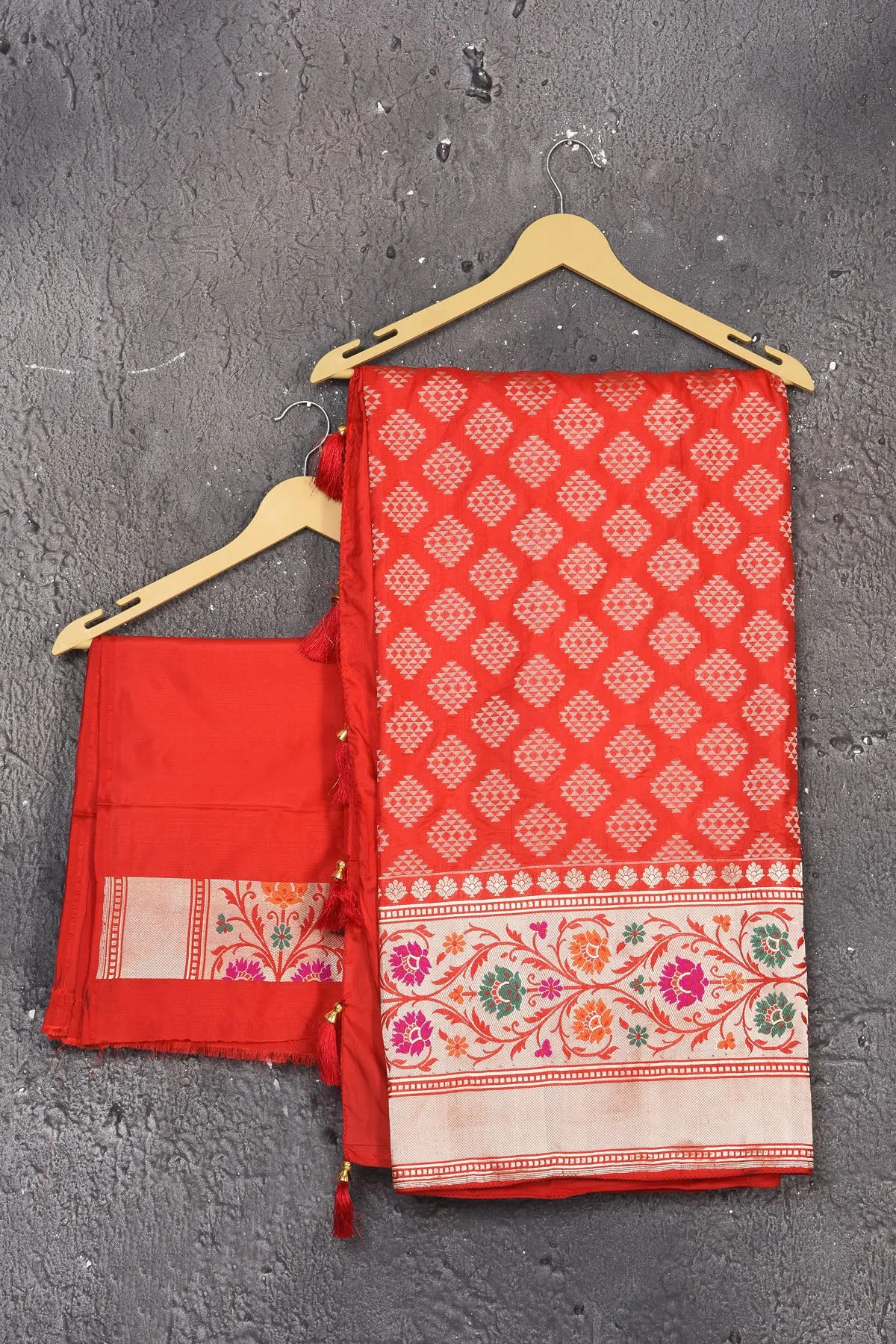 90N110 Coral Red Silk Brocade Handloom Banarasi Saree with Colourful Floral Border