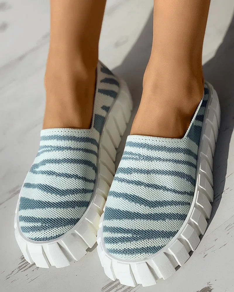 Cheetah Pattern Slip On Canvas Shoes