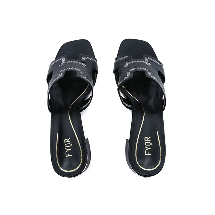 Effortlessly Chic Mule BB 66