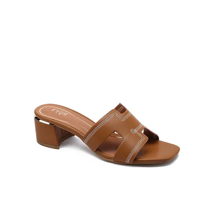 Effortlessly Chic Mule BB 66