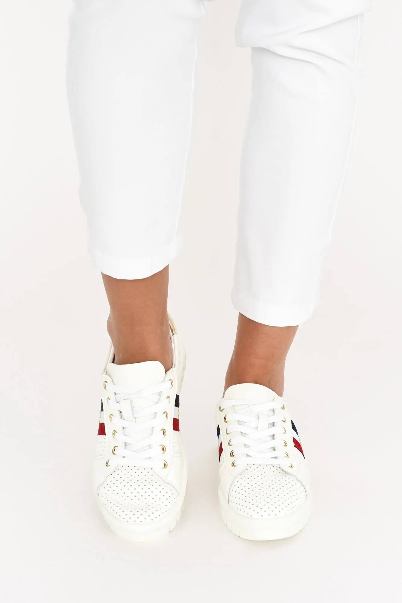 Elope White Bee Leather Sneaker