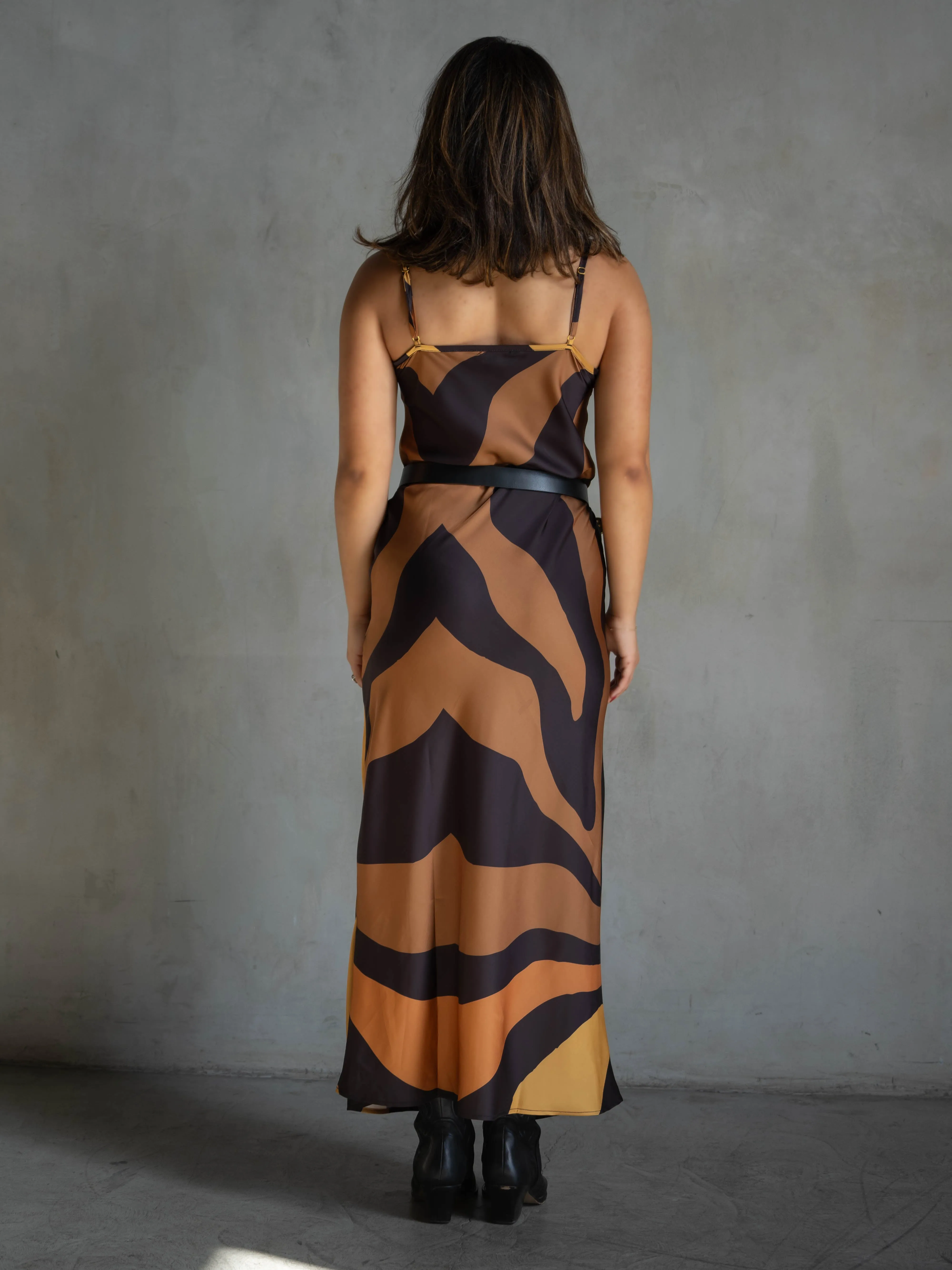 Lennon Zipslip™️ Dress Desert Swirling Wind