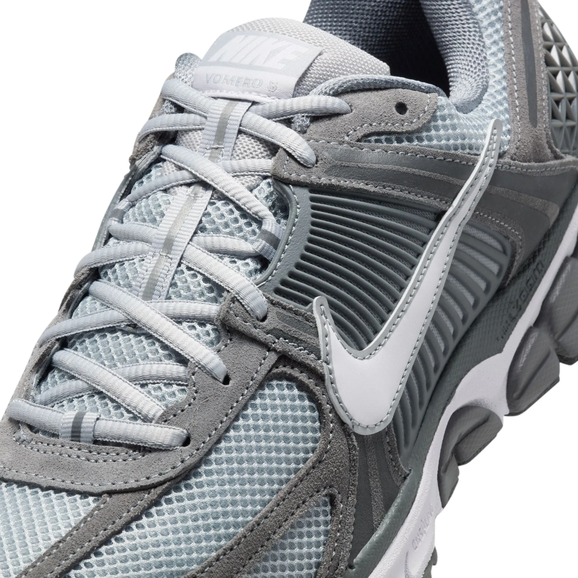 Nike Zoom Vomero 5 (Cool Grey/White-Wolf Grey)