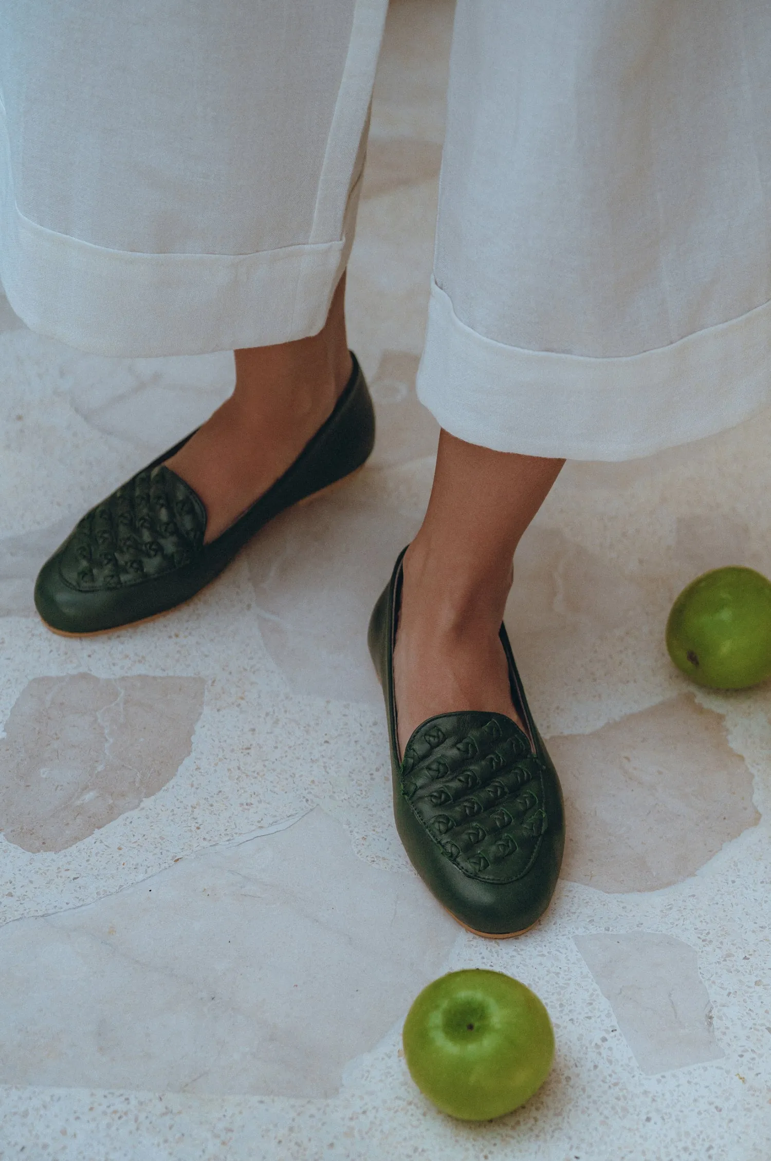 Roma Classic Loafers (Sz. 4 & 7.5)