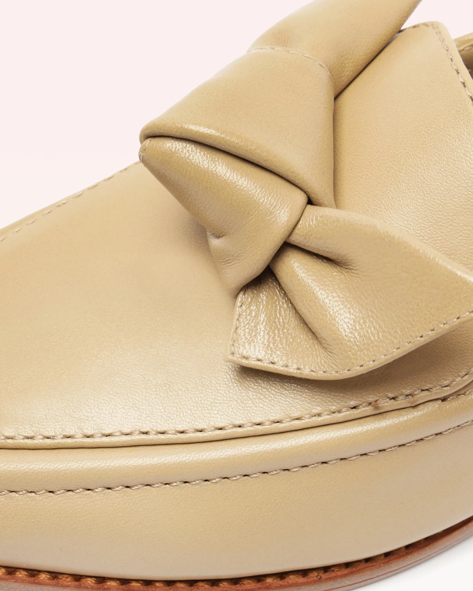 Soft Maxi Clarita Loafer Semolina