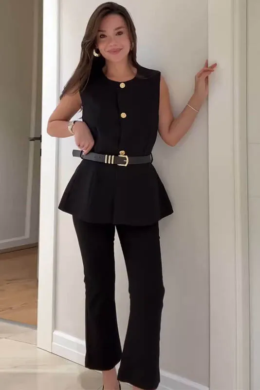 Urban Sleeveless Blazer & Pants Set