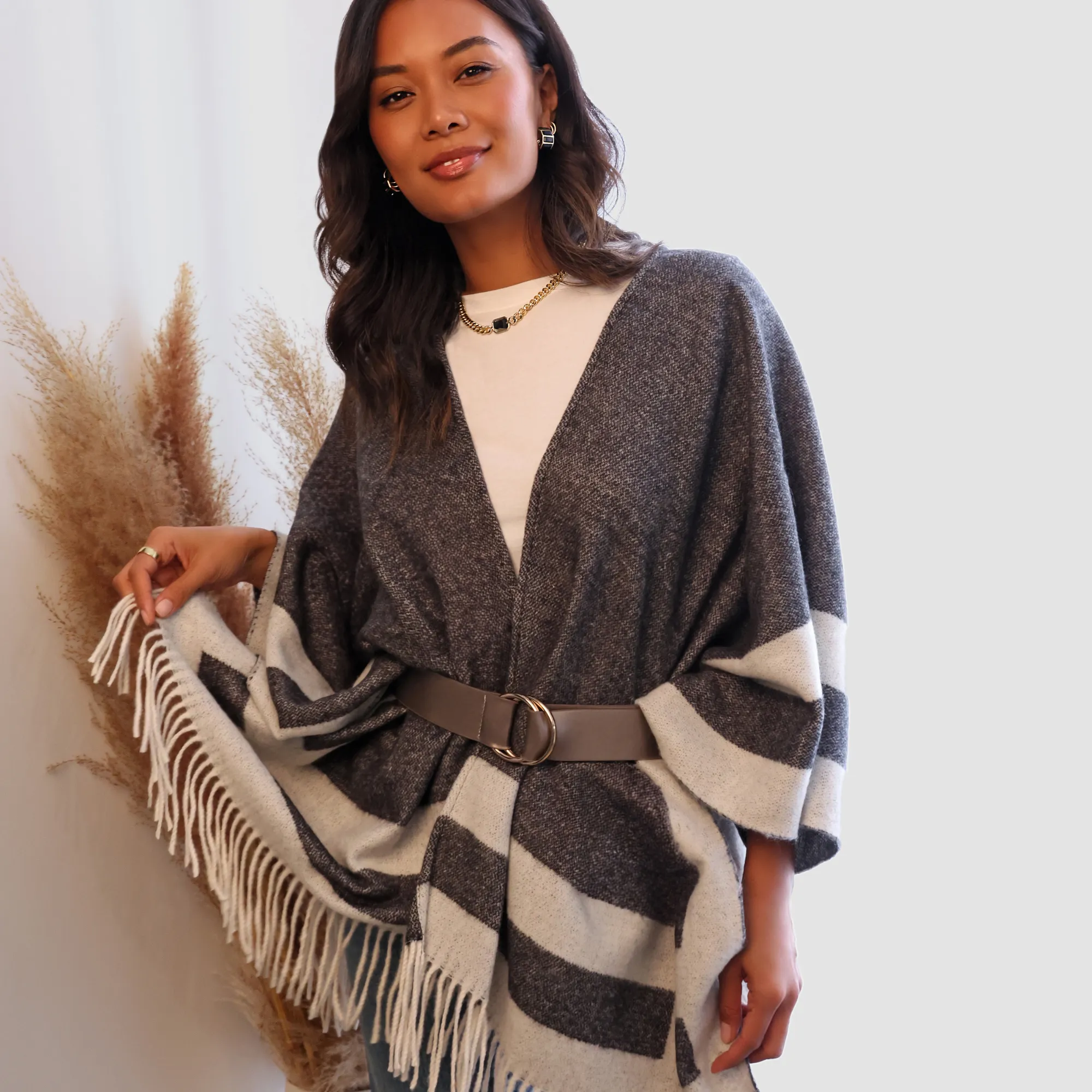 Verushka Reversible Poncho Charcoal/Ivory