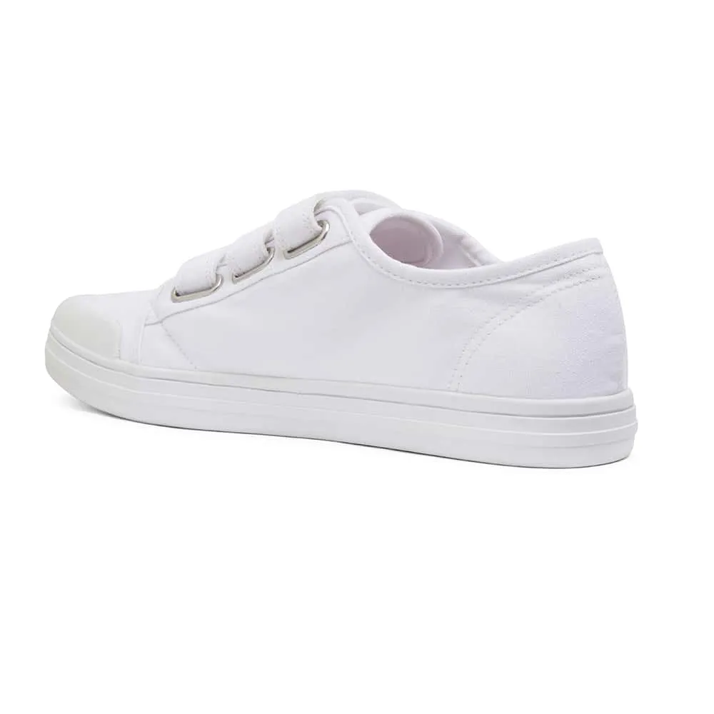 Vessie Sneaker in White Canvas