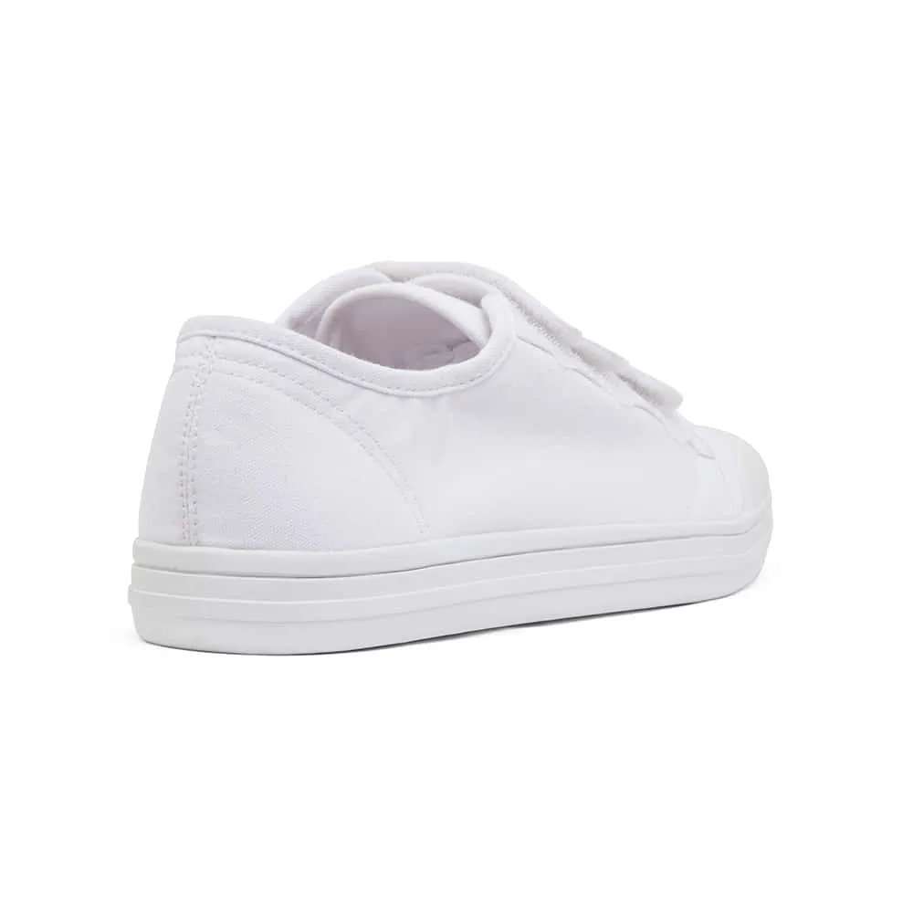 Vessie Sneaker in White Canvas