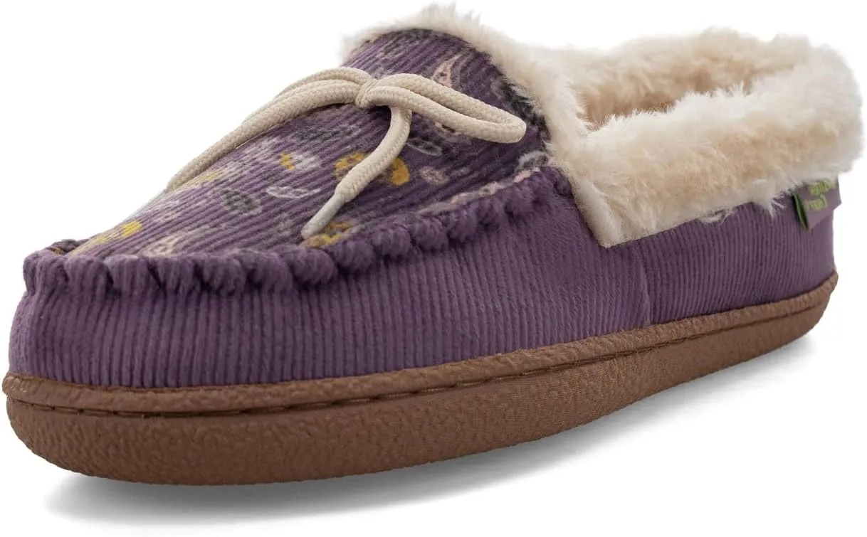 Western Chief Women's Elaine Slippers  Cozy Faux Fur Lining, Stylish Stitched Lace Detail for Indoor, Moccasin Slip-On Loafers Womens Shoes